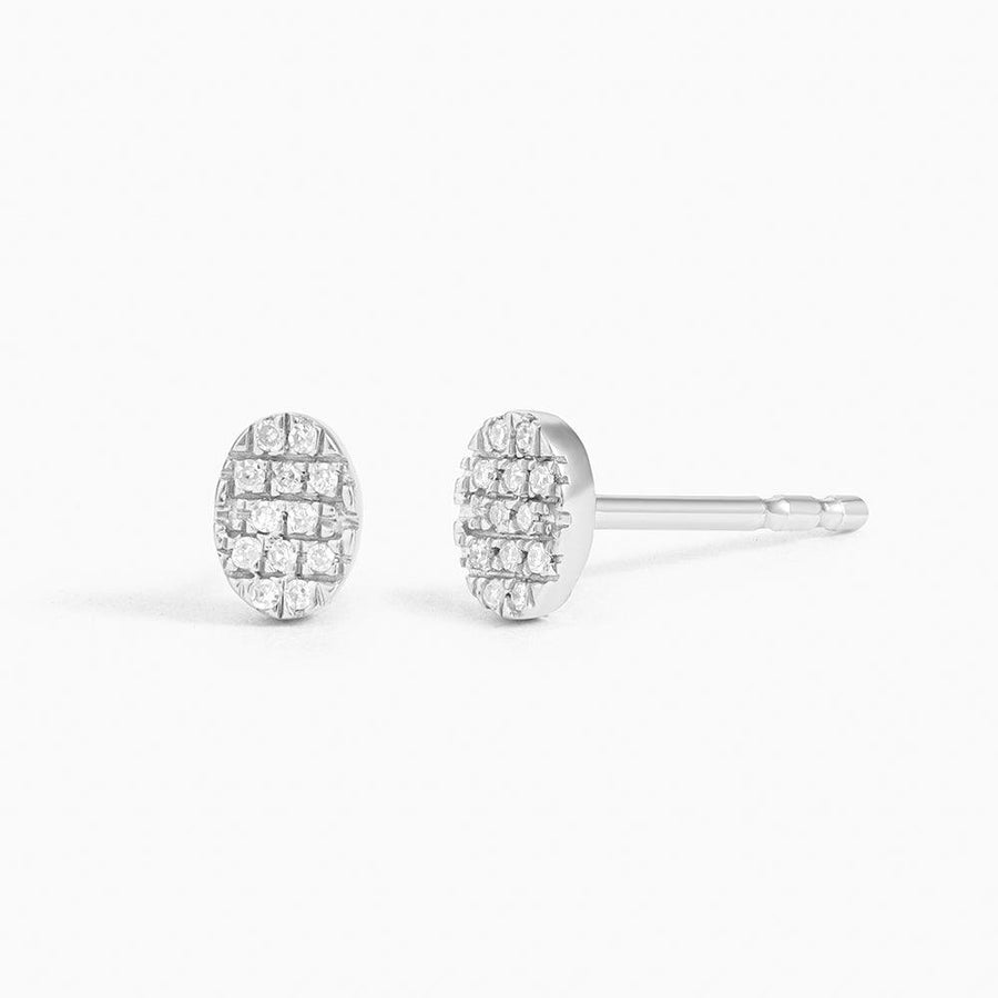 oval diamond stud earrings