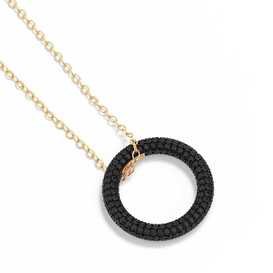 Hello Ella Full Circle Pendant Necklace in Black