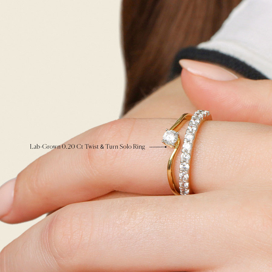 Lab-Grown 0.20 Ct Twist & Turn Solo Ring