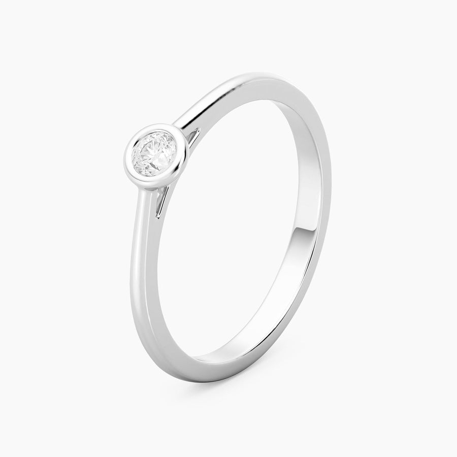 Lab-Grown 0.11 Ct Gold Solitaire Bezel Set Ring