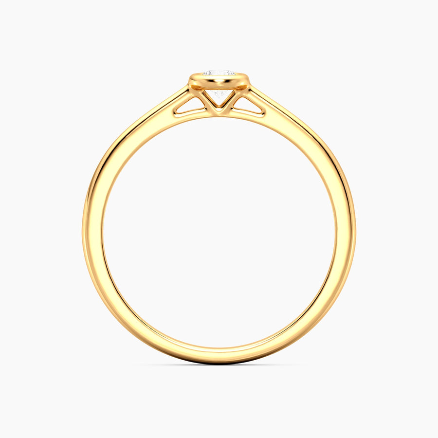 Lab-Grown 0.11 Ct Gold Solitaire Bezel Set Ring