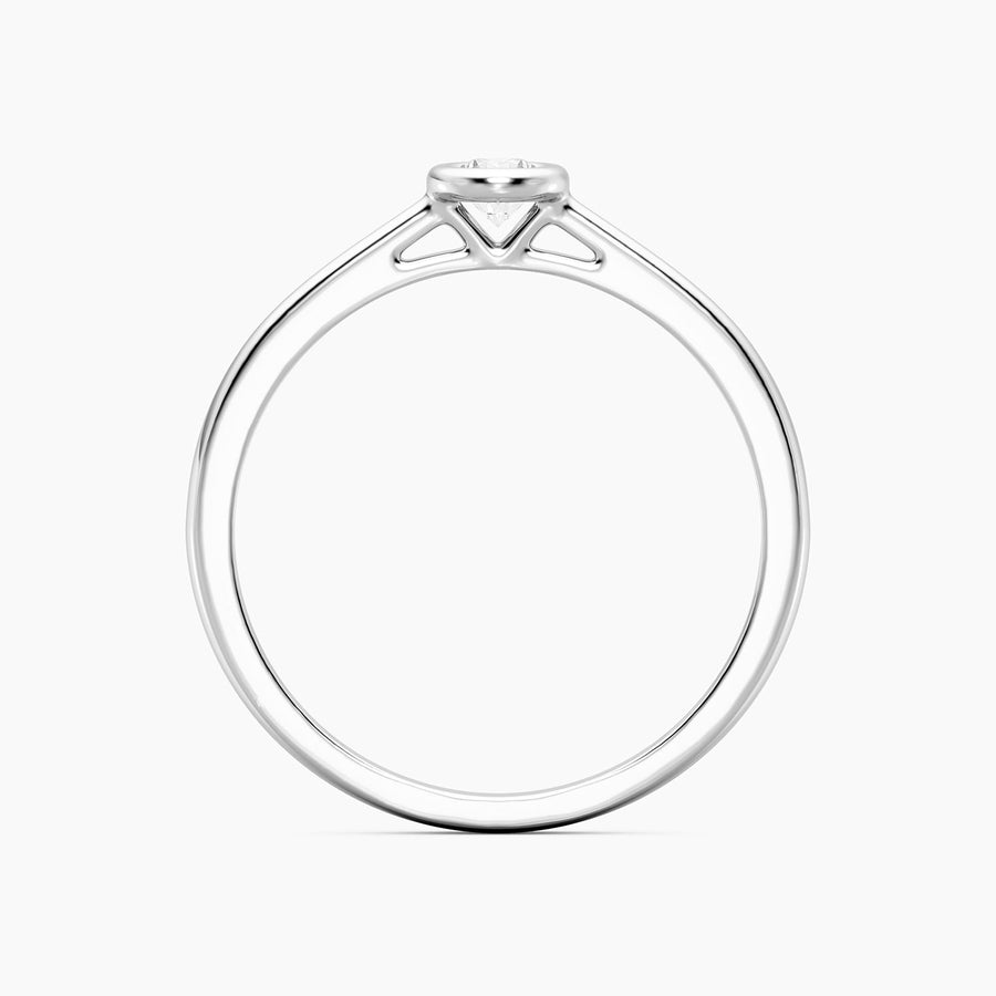 Lab-Grown 0.13 Ct Gold Solitaire Bezel Set Ring
