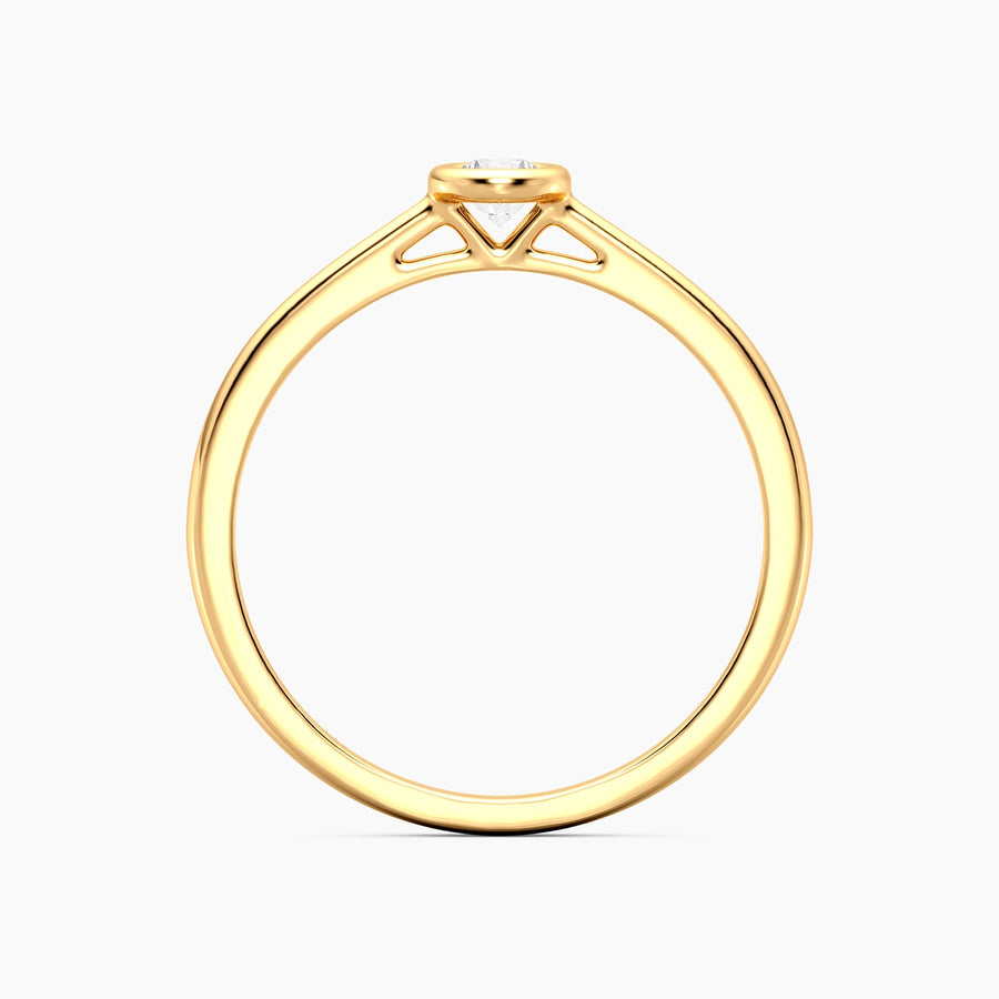 Lab-Grown 0.13 Ct Gold Solitaire Bezel Set Ring