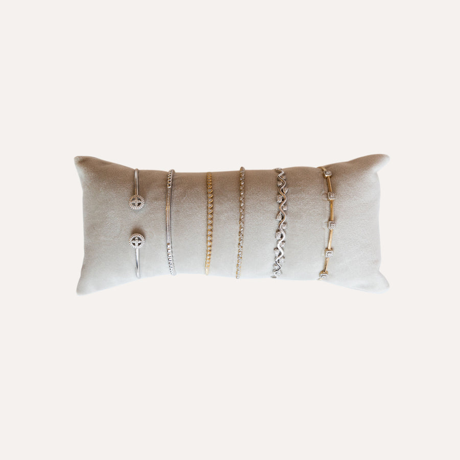 ELLA STEIN DIAMOND COLLECTION BRACELET LARGE GREY PILLOW DISPLAY (UP TO 8 PIECES)