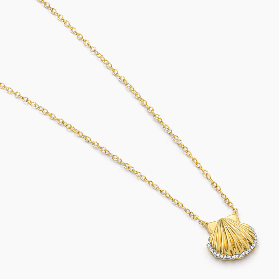 Sandy Seashell Pendant Necklace