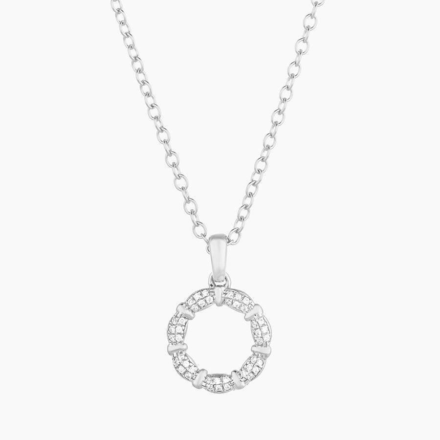 Wreath Pendant Necklace