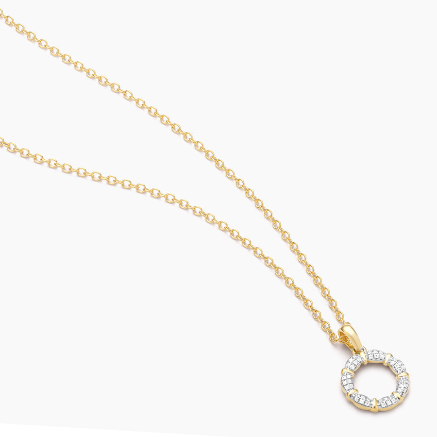 Wreath Pendant Necklace